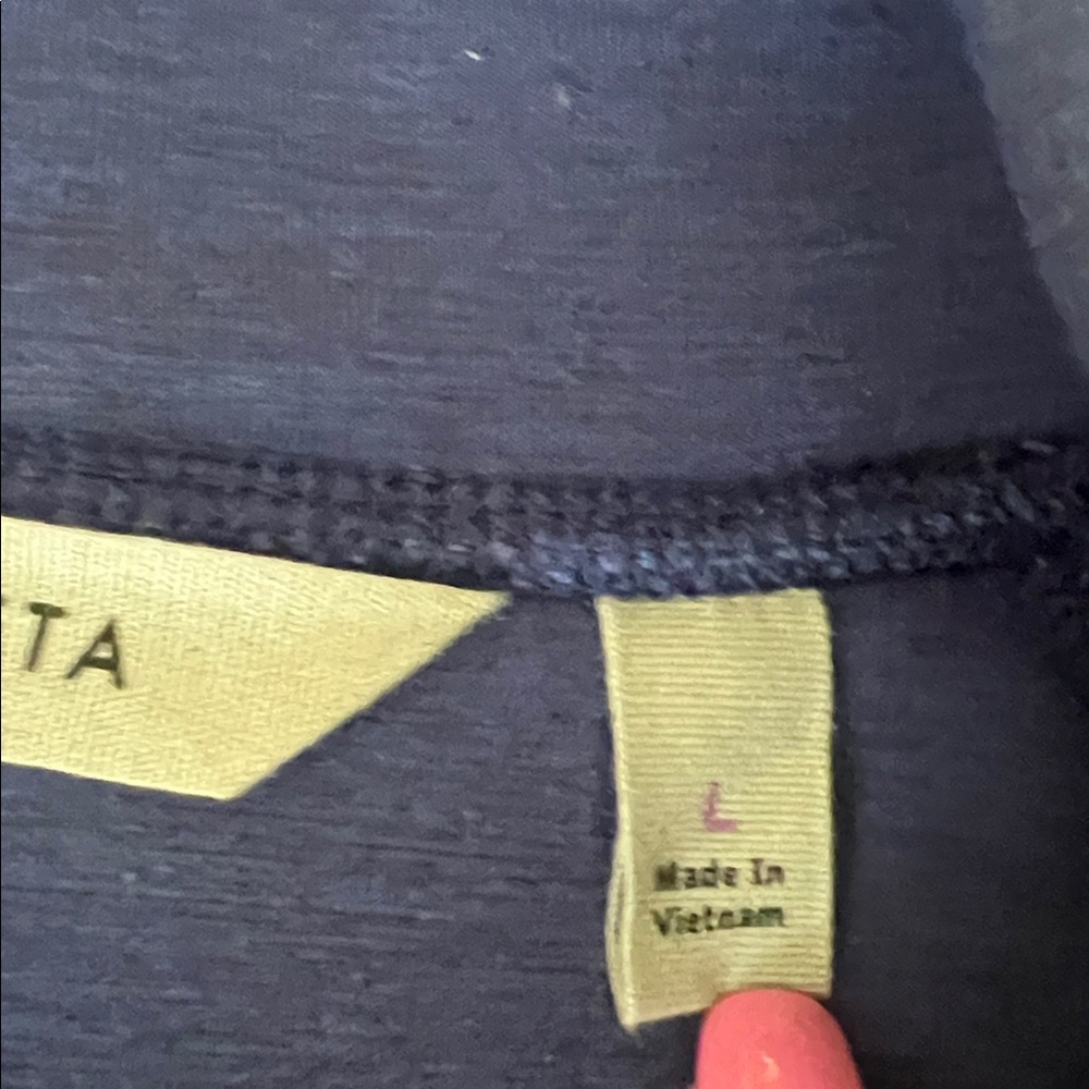 Athleta pull over - Picture 4 of 5